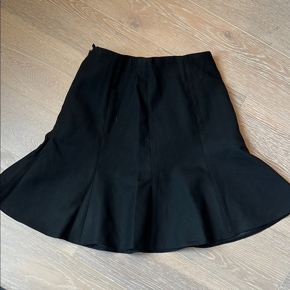 Flared Hem Skirt Black - Picture 3 of 5